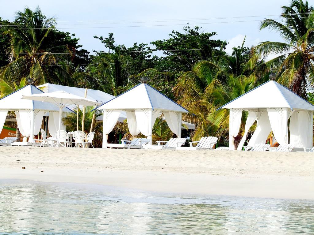 Arenas Beach Hotel Corn Islands Exterior photo