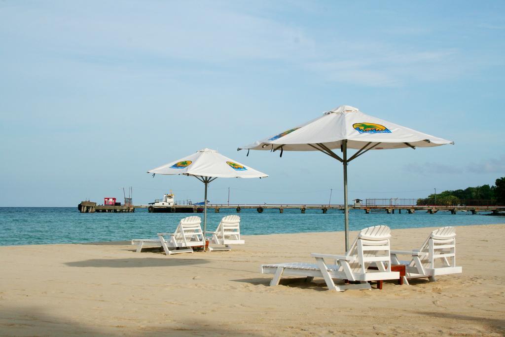 Arenas Beach Hotel Corn Islands Exterior photo