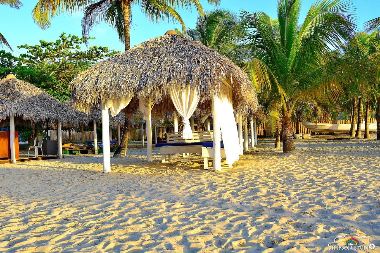 Arenas Beach Hotel Corn Islands Exterior photo