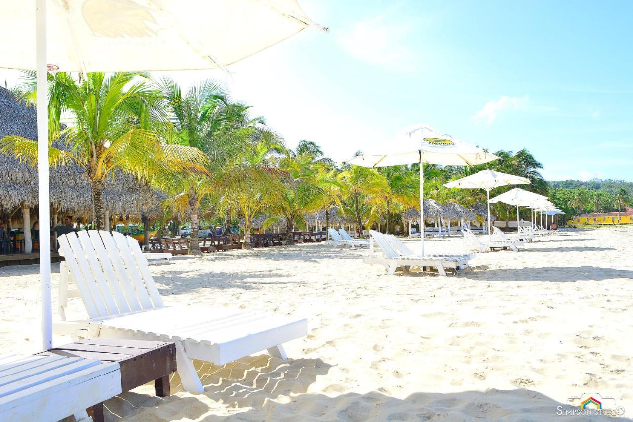 Arenas Beach Hotel Corn Islands Exterior photo